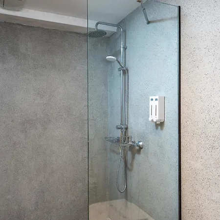Πανσιόν Comfy 4*