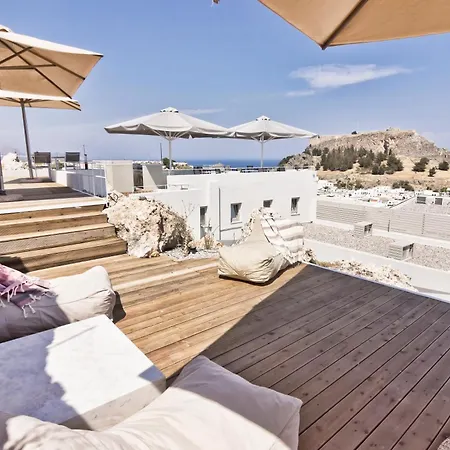 Lindos Comfy Suites 4*