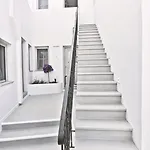 Comfy بيت ضيافة 4*