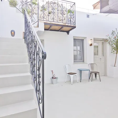 Guest house Lindos Comfy Suites 4*