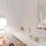 Comfy 4*