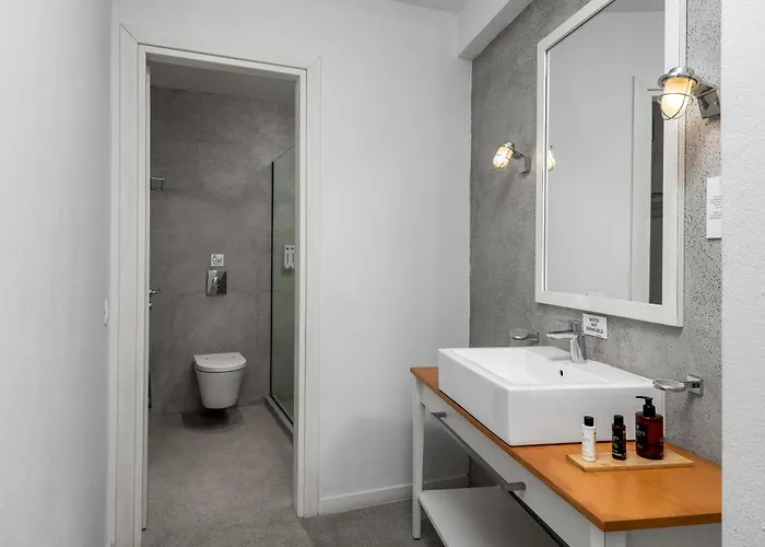 Comfy Πανσιόν Λίνδος